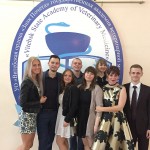 Фотографии на добрую память студентов и преподавателей у Дома Культуры!