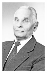 Шляхтунов В.И. Выпускник 1959 г. Профессор, академик Аграрной академии наук, заведующий кафедрой  1998-2005 гг.