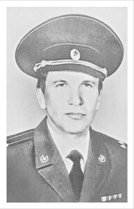 Бобров В.И. Выпускник 1973 г. Командовал ветеринарной службой управления пограничных войск в Республике Таджикистан