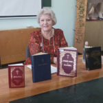 «Читала книгу, словно бы молилась»