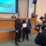 Наш командир – лучший!