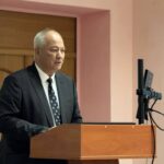 Продолжаются лекции ведущих ученых