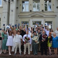 Вручение дипломов ветеринарно-санитарным врачам и  провизорам ветеринарной медицины