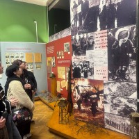В наших сердцах этот подвиг бессмертен!