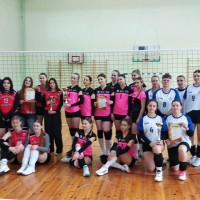 Снова в призерах