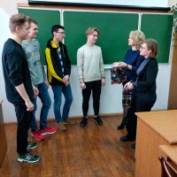 Поздравления с Днем Защитников отечества студентов курируемой группы