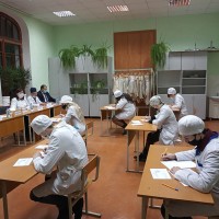 Проведение государственного экзамена по фармакологии и  фармацевтическим технологиям у студентов  специальности «Ветеринарная фармация»