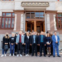 Круглый стол между студентами первого и выпускных курсов